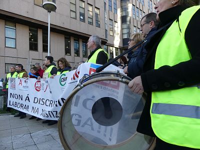 17-01-12 ProtestaFolgaXustizaVigo04.JPG